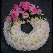Wreath Based Pink Rosa